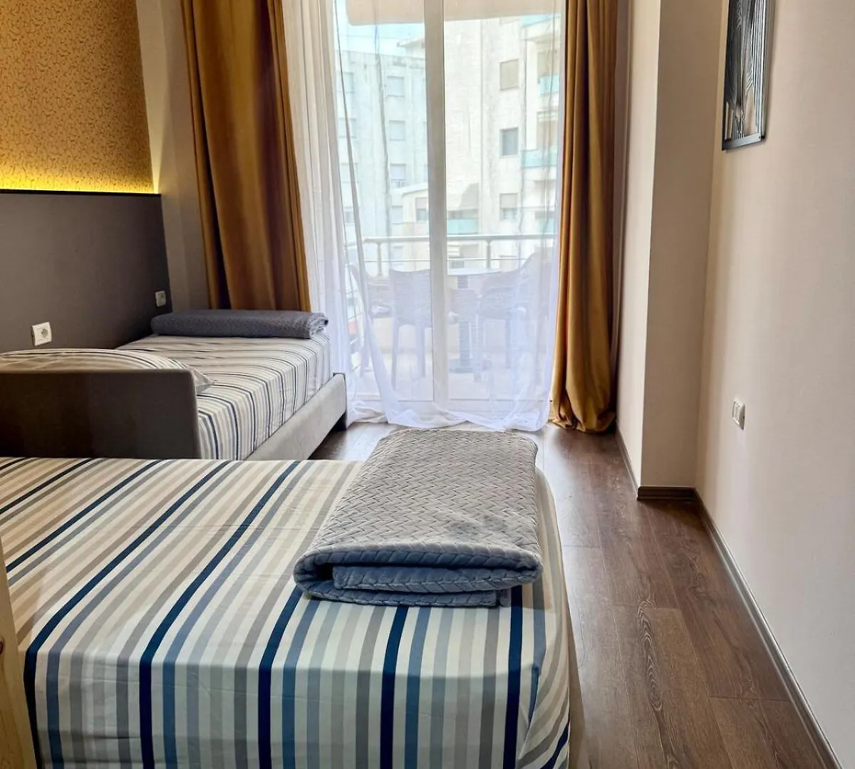 Family Seaside Vlora Apartment