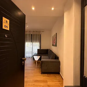 Apartment Bonaparte, Vlorë